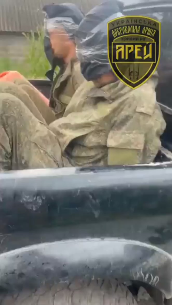 友達がオークを捕まえています🇺🇦