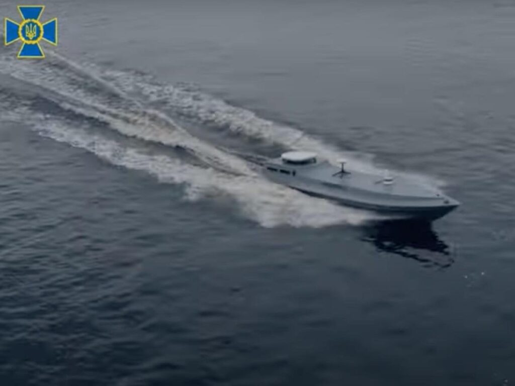 ウクライナ、改良型海上無人機を披露、ロシア海軍にとってさらに大きな悪夢になると主張