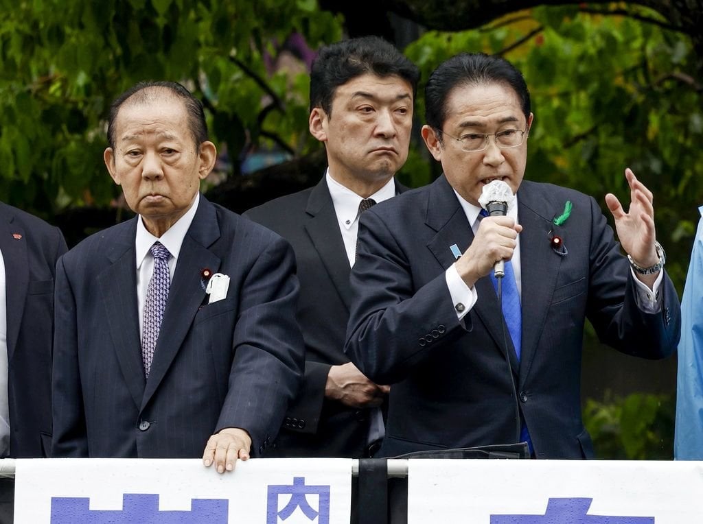 岸田首相は本当に二階氏に「重い処分」を下せるのか？幕引き図る大規模処分は新たな火種に