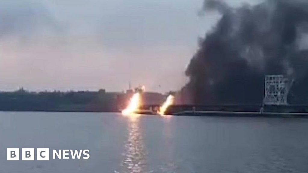 ウクライナ最大のダムがミサイルで直撃される瞬間