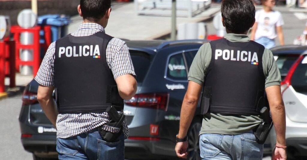 エスカルデスの下宿で46歳女性死亡