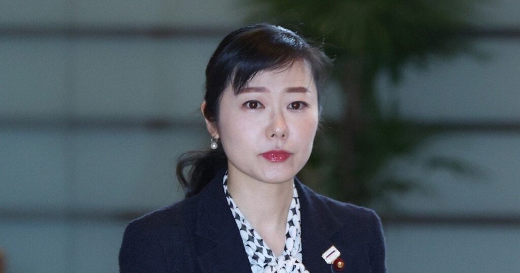 大臣の答弁が下手すぎて、議場騒然！「あまりに能力不足」…官僚たちも呆れている「議員の名前」