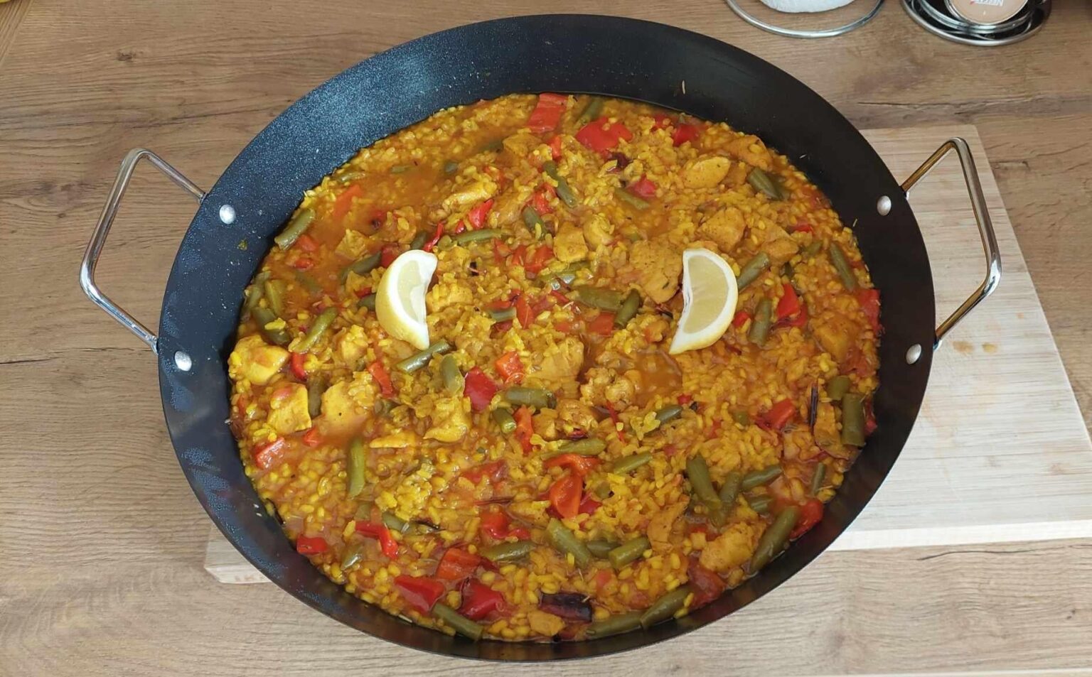 私のパエリアを評価してください 🥘