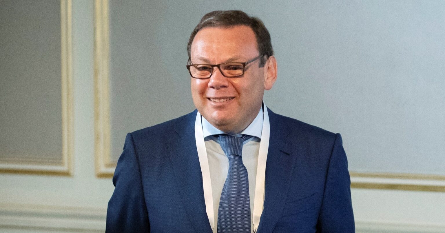 EU裁判所、ロシアの富豪フリドマン氏とアバン氏を制裁リストから外す
