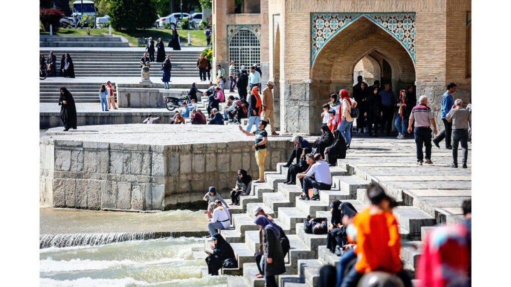 [国際] イランへのミサイル攻撃、イスラエルとイランが発表せず…報復の応酬避ける狙いか