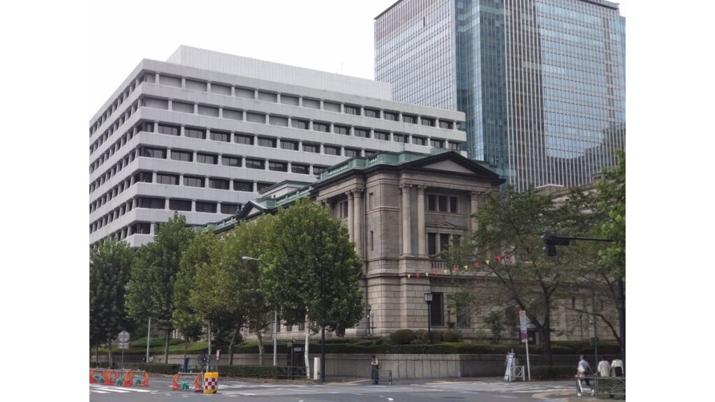 [経済] 東京円、１６銭円安の１ドル＝１５４円８１～８２銭