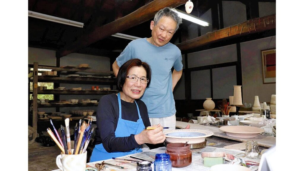 [ニュース] 同い年の夫妻で作陶４４年、温かみある作風も似て…北九州市門司区「濱田窯」最後の展示会