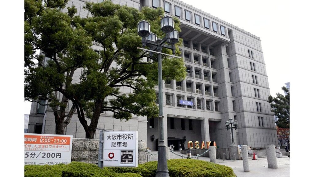 [社会] ハトやカラスへの「餌やり」やめない人物に大阪市が中止命令…違反すれば罰金の可能性も
