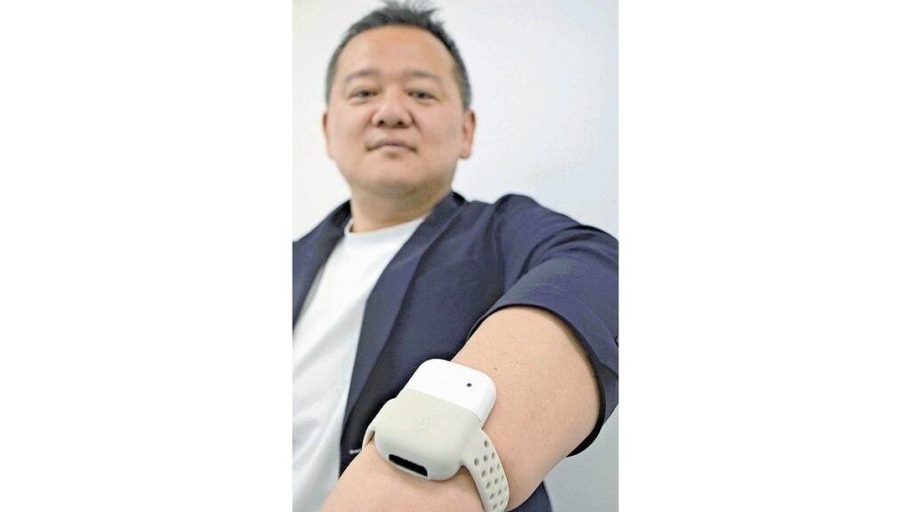 [ニュース] 日本人の睡眠不足に商機、脳が「覚醒」か「睡眠」か分かる腕時計型装置を開発…事業拡大に挑む