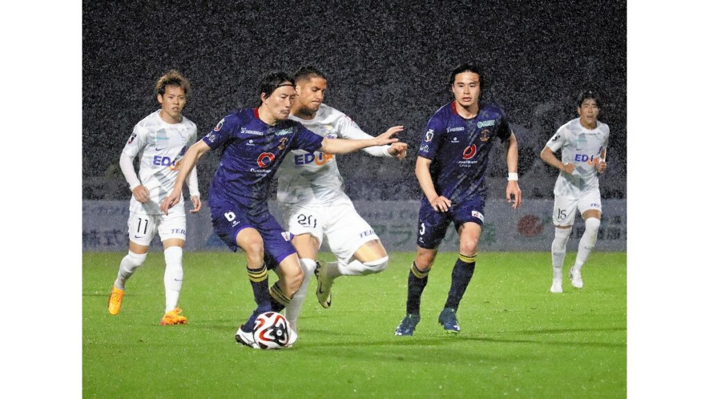 [ニュース] サッカーＪ３・奈良クラブ、ホーム初ナイターで広島に大敗…Ｊ２昇格に向けて課題も