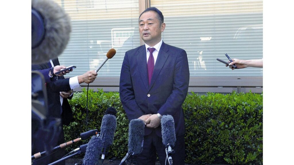 [政治] 女性と同居報道「おおむね事実」…議員辞職の宮沢博行氏「欲を抑えきれなかった」