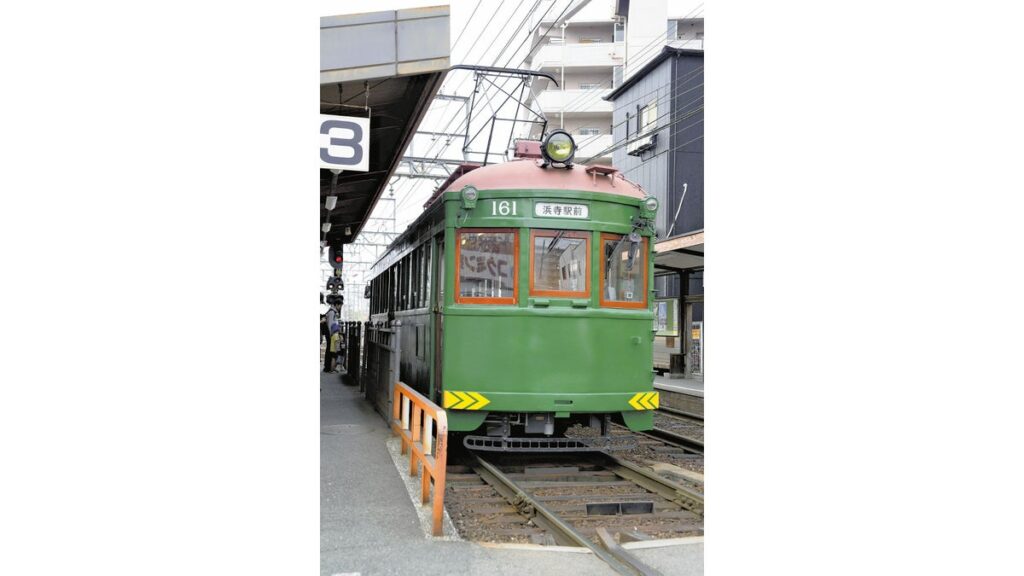 [経済] １９２８年に製造、現役国内最古とされる「モ１６１形車」臨時運行…冷房設備はありません