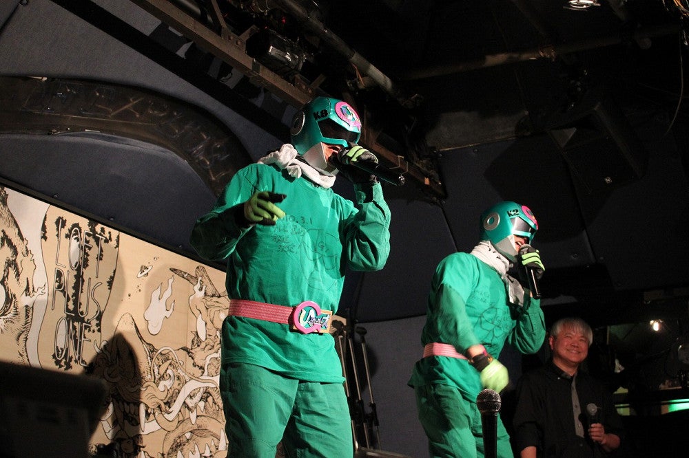 緑ズ登場に笑う次郎さん