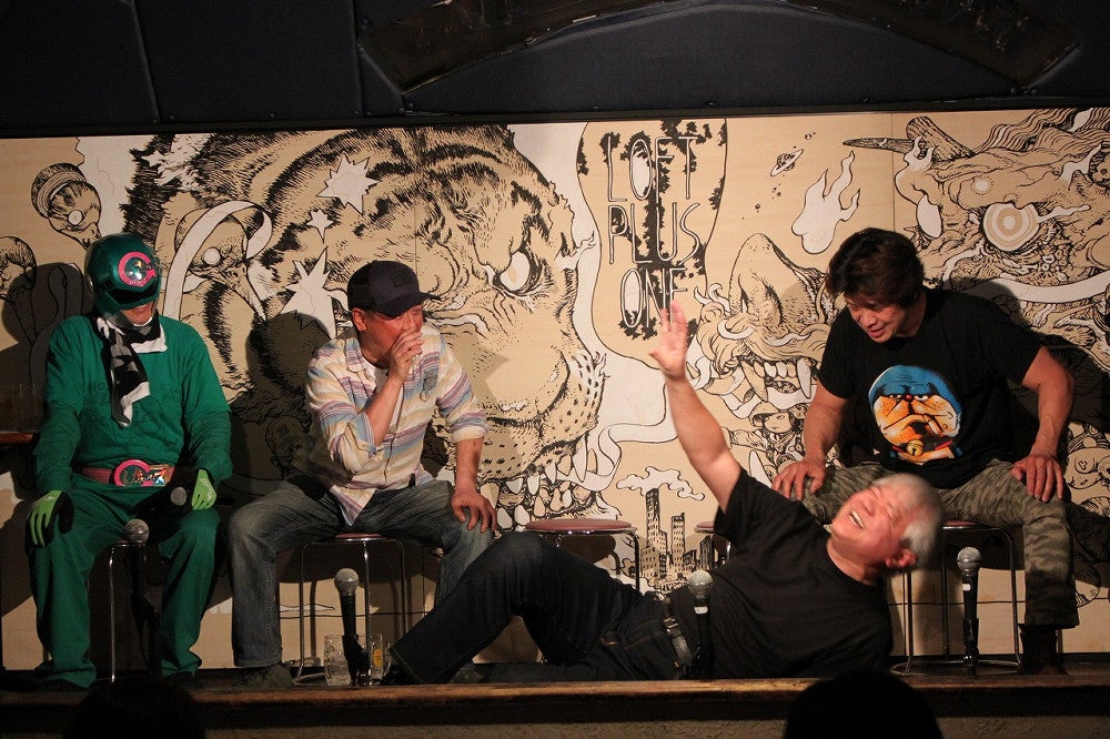 これも名乗りです。