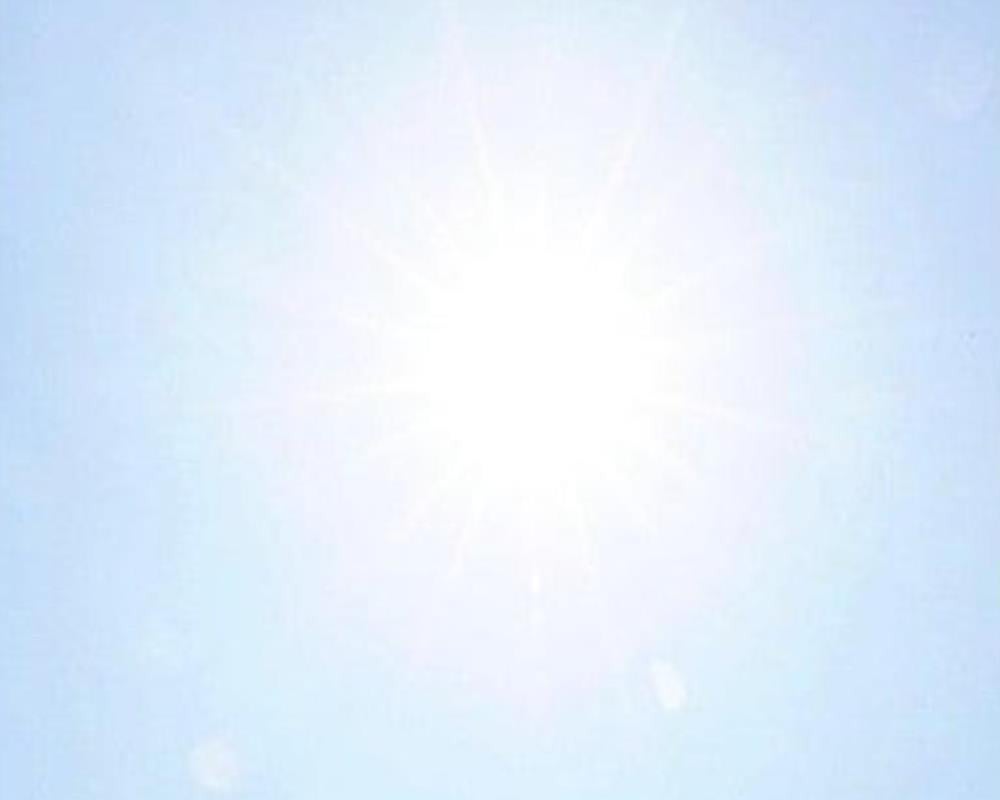 照りつける太陽