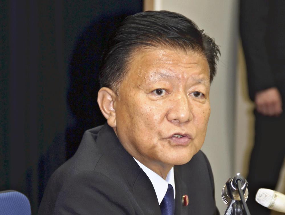 新藤経済再生相