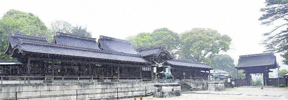 ５か国語のアニメで紹介されている賀茂神社（兵庫県たつの市で）
