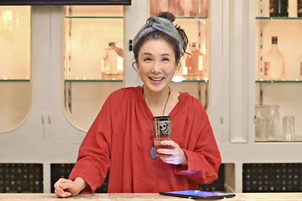 「ミス・ターゲット」で結婚詐欺師の元締・弥生を演じる筒井真理子（Ｃ）ＡＢＣテレビ