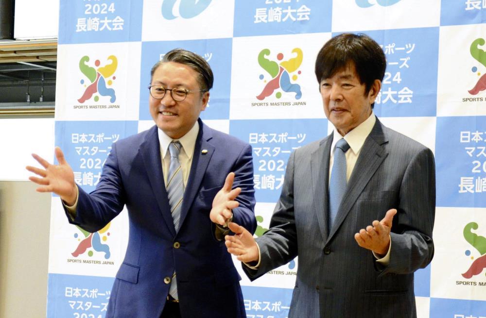 大会をＰＲする大石知事（左）と高田さん
