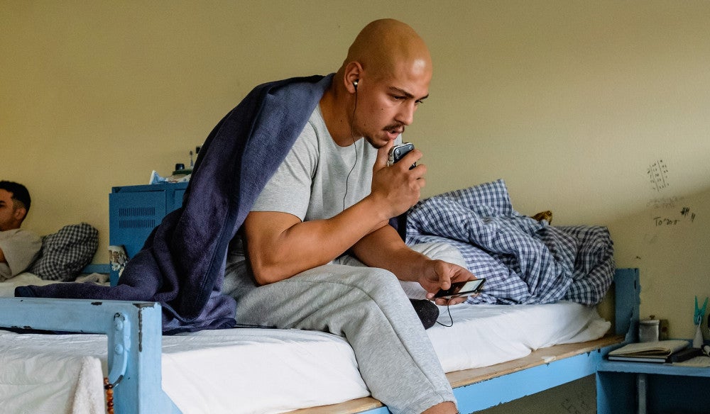 映画「ラインゴールド」より（Ｃ）２０２２　Ｂｏｍｂｅｒｏ　Ｉｎｔ．＿Ｗａｒｎｅｒ　Ｂｒｏｓ．Ｅｎｔ．　＿Ｇｏｒｄｏｎ　Ｔｉｍｐｅｎ