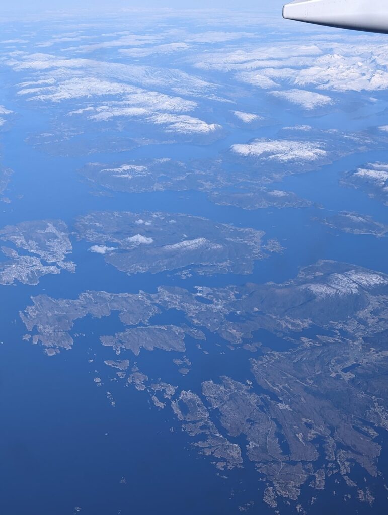 上空から見たノルウェー、2日前