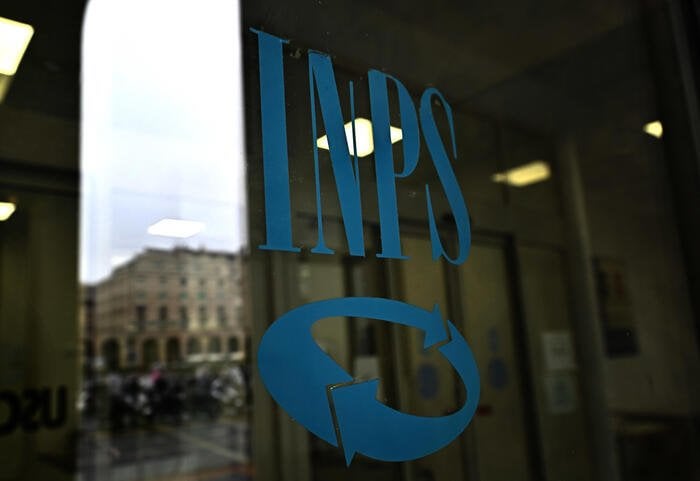 INPS、年金への支出は2023年+6.3%で2,700億近くになり、拠出金は2,146億徴収されました。