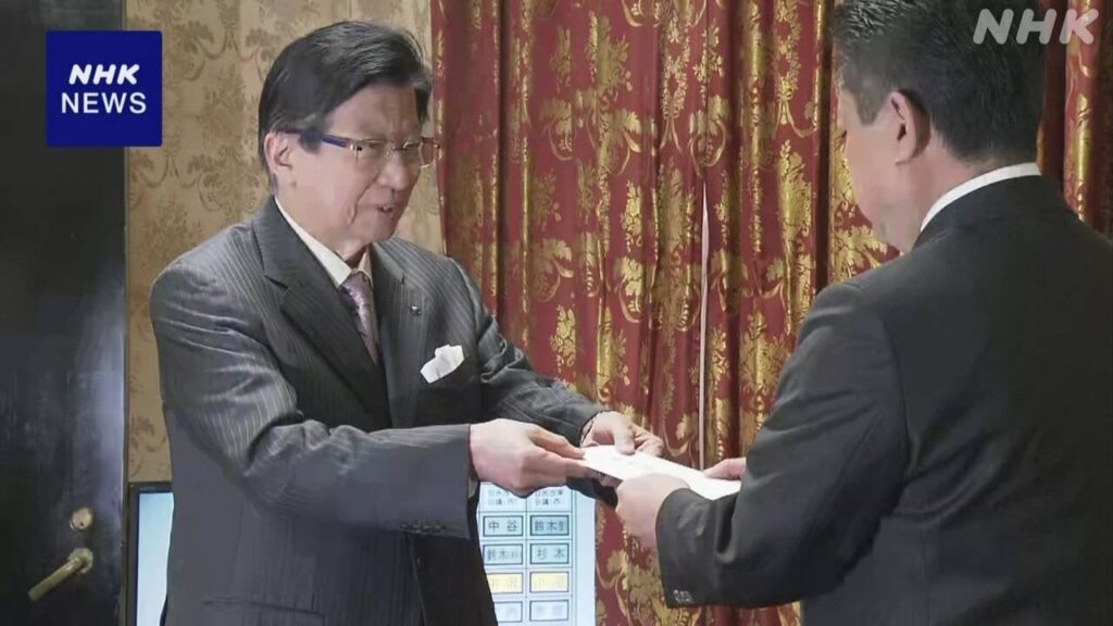 静岡 川勝知事が退職届提出 当初の意向から時期早める