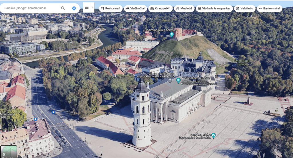 ビリニュスや他のいくつかの都市でも、ついに Google マップに 3D 地図オプションが追加されました。
