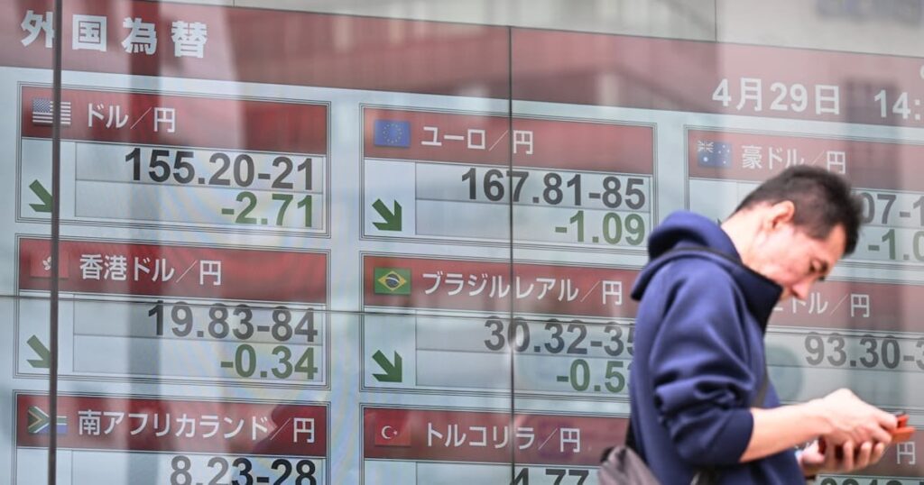 輸入物価上昇に危機感 円急落で遠のく実質賃金プラス - 日本経済新聞