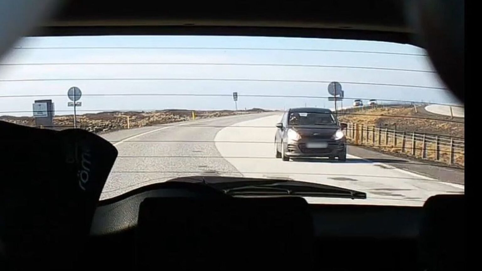レイキャネスブラウトでのスピード違反に怒りが沸騰