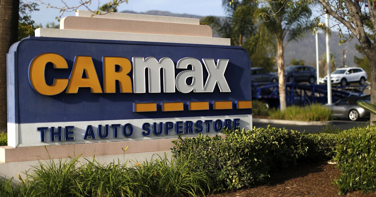 米中古車カーマックス、純利益27%減 高金利で買い控え