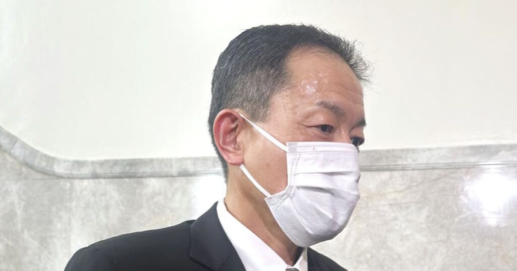 自民長谷川氏、言動を陳謝 辞職否定「表現法変える」