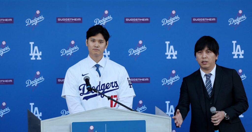 水原容疑者が出廷、米連邦地裁 大谷選手口座から24億円