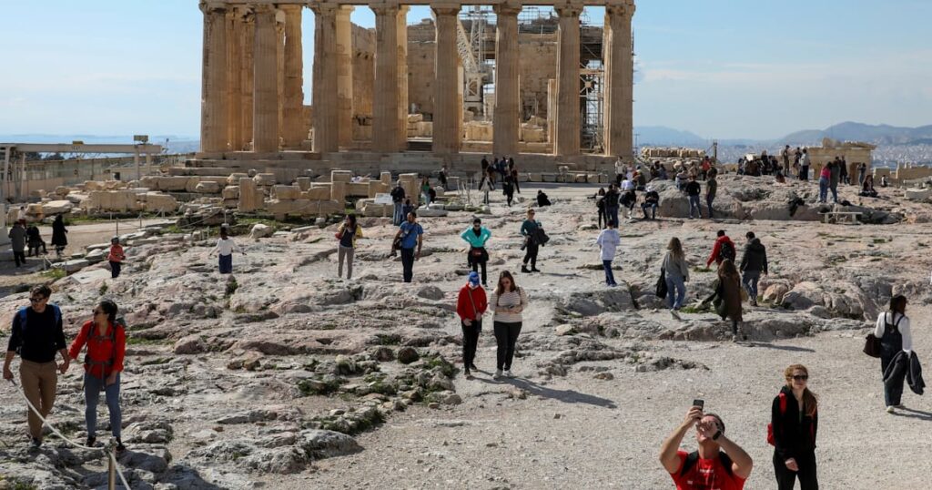 [FT]南欧4カ国の経済好調 独停滞、ユーロ圏で明暗