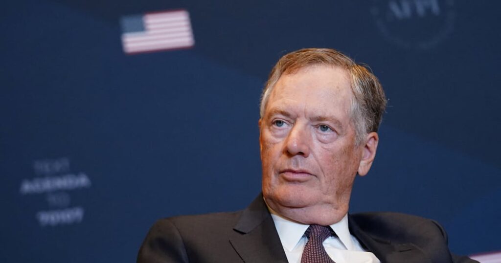 トランプ前政権元高官、ドル安誘導を議論 米報道