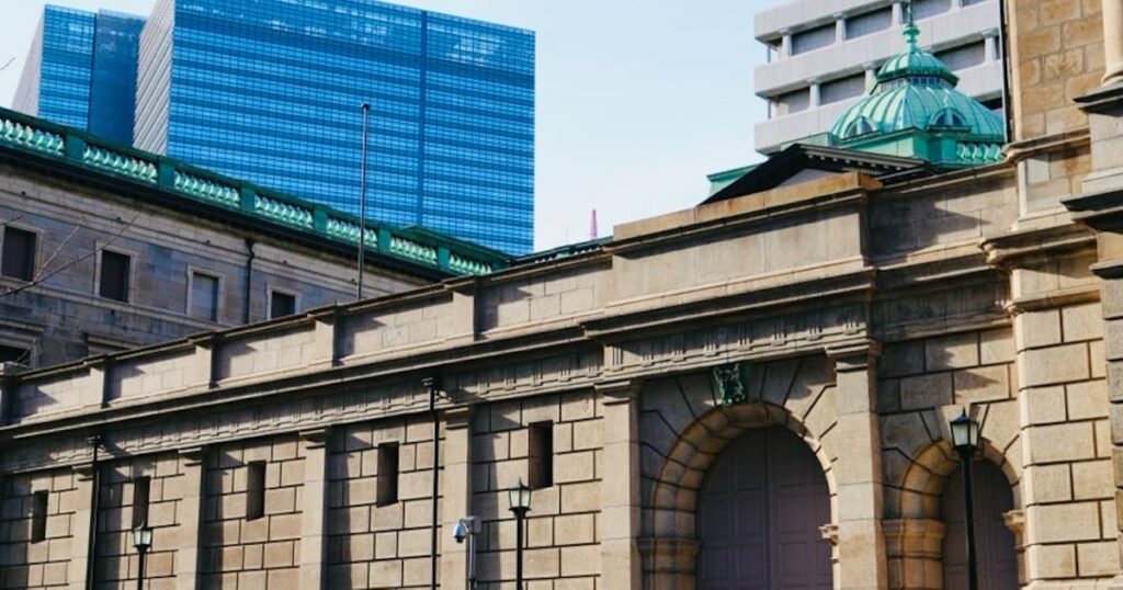 大手銀の日銀預金、3月に23兆円増 マイナス金利解除で