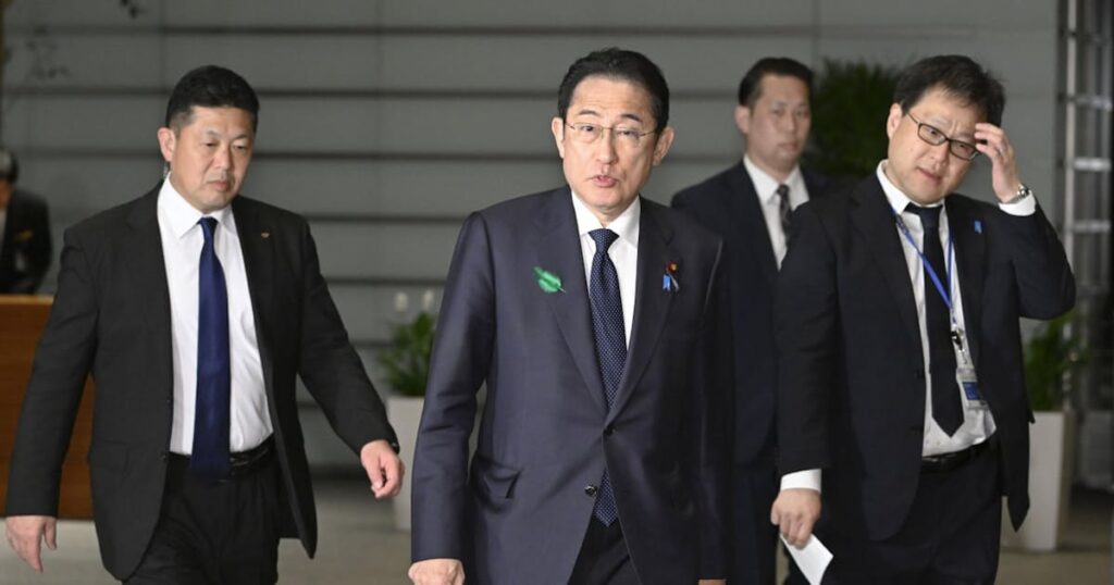 岸田首相、人的被害の報告なし 愛媛・高知で震度6弱