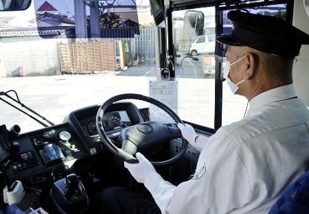 残業規制、４業種でスタート 運転・建設・医師など就労改善
