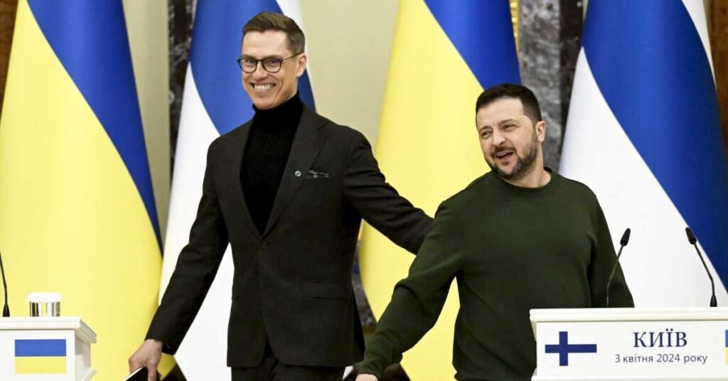 フィンランドがウクライナと防衛協定を結ぶ中、スタッブ氏とハラアホ氏がキエフを訪問 | イールニュース