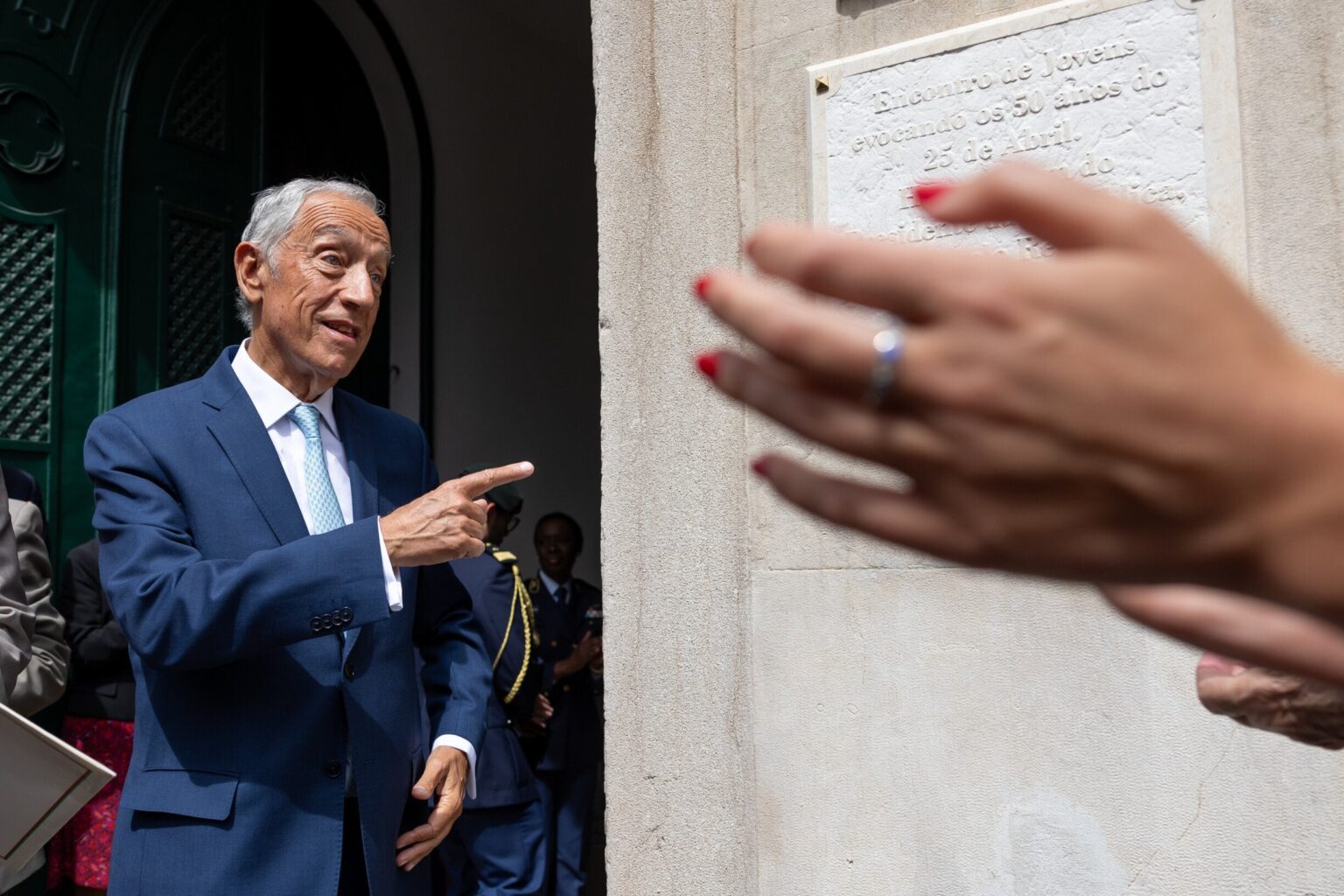 BE、リブレ、PANはマルセロに撤回を要請。 チェガ氏、大統領を「国家の裏切り」で非難