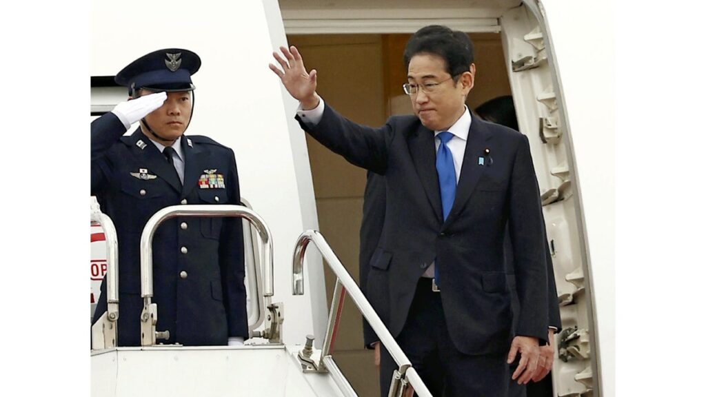 [政治] 大型連休中に閣僚１３人が海外出張…コロナ「５類」で昨年の８人から増加