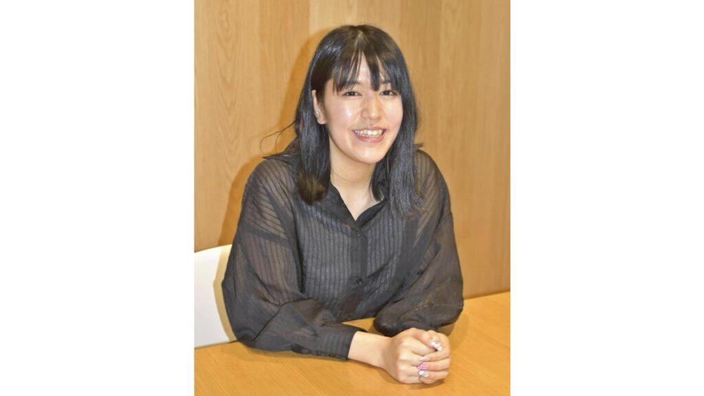 [テレビ] 競泳で挫折し聴覚過敏で退職、残された脚本の道ではダメ出し…向田邦子の“写経”で生まれた「ＶＲおじさん」