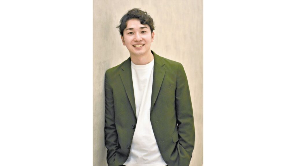 [本のインタビュー] 「家族解散まで千キロメートル」浅倉秋成さん 家族をテーマに華麗なひねり