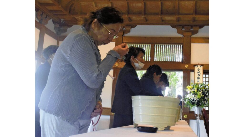 [ニュース] 鹿児島県・知覧特攻平和観音堂前で戦没者慰霊祭…遺族ら６３０人出席「命の尊さを語り継ぐ」