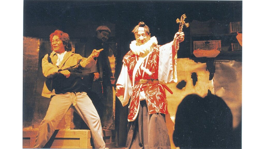 [舞台] 「紅テント」貫き、人やモノの悲哀をつづった唐十郎さん…「分からないことに立ち向かうためです」