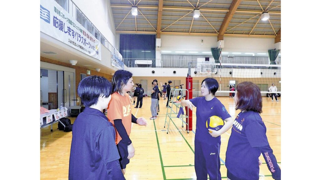 [情熱のパラ] 普及促進 支える側も