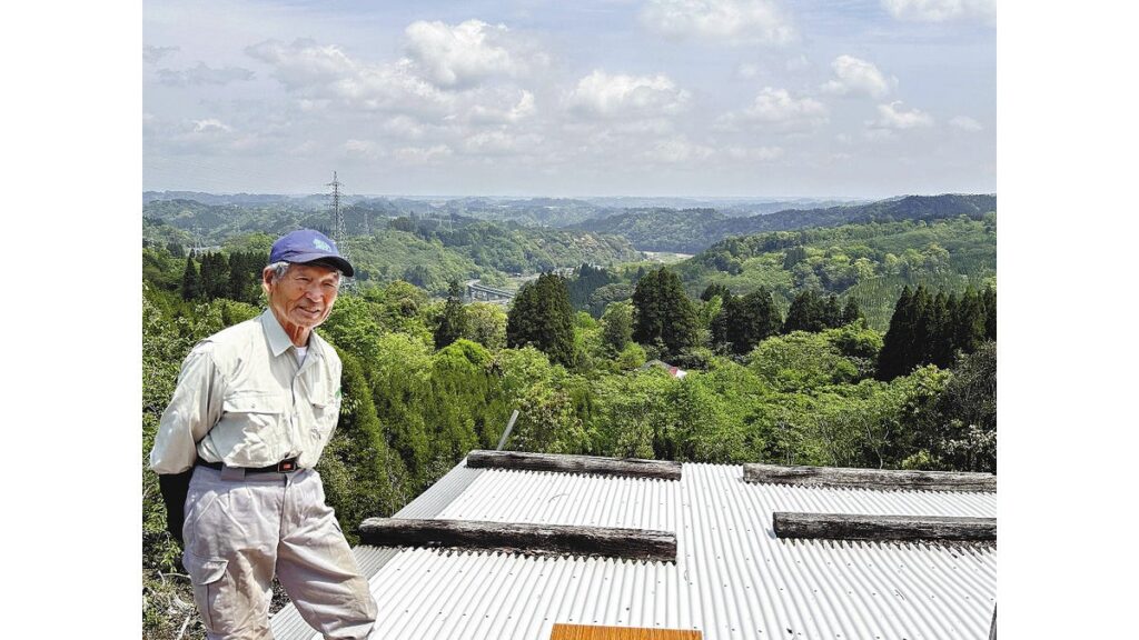 [ニュース] 一時車いす生活だった妻を連れ出すと、「いいところ」と歩き出した絶景…土地購入し展望台を整備