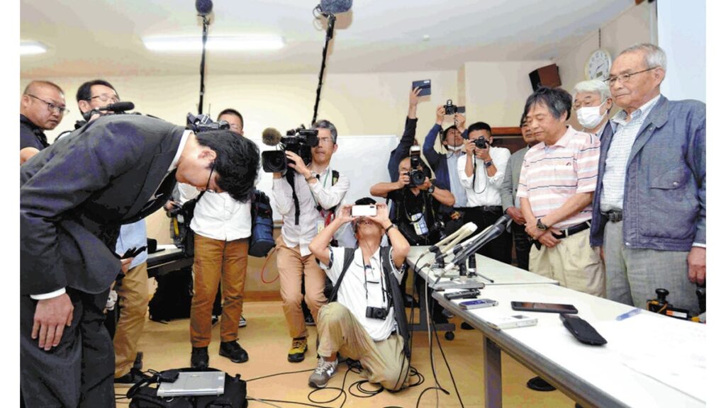 [ニュース] マイク音切り「環境省の歴史に汚点残した」…水俣病患者・被害者団体側、環境相に憤りぶつける