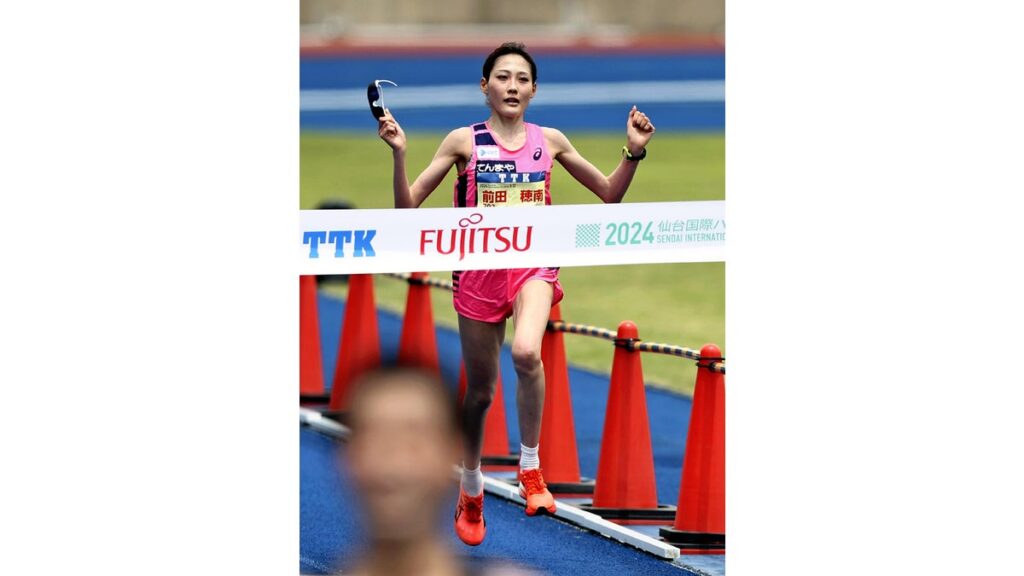 [その他] パリ五輪マラソン女子代表の前田穂南が優勝、男子は中山顕が制す…仙台国際ハーフマラソン