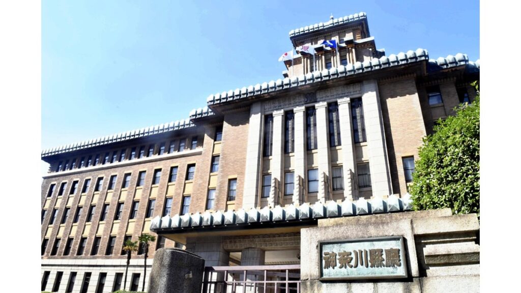 [社会] 自傷行為繰り返す入院患者に６０代看護師「山奥ですればいい」「特攻隊に行ってきな」